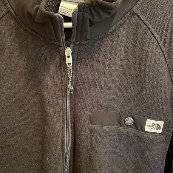North Face men’s size XXL quarter zip sweater jacket with plush inside - Picture 3 of 11